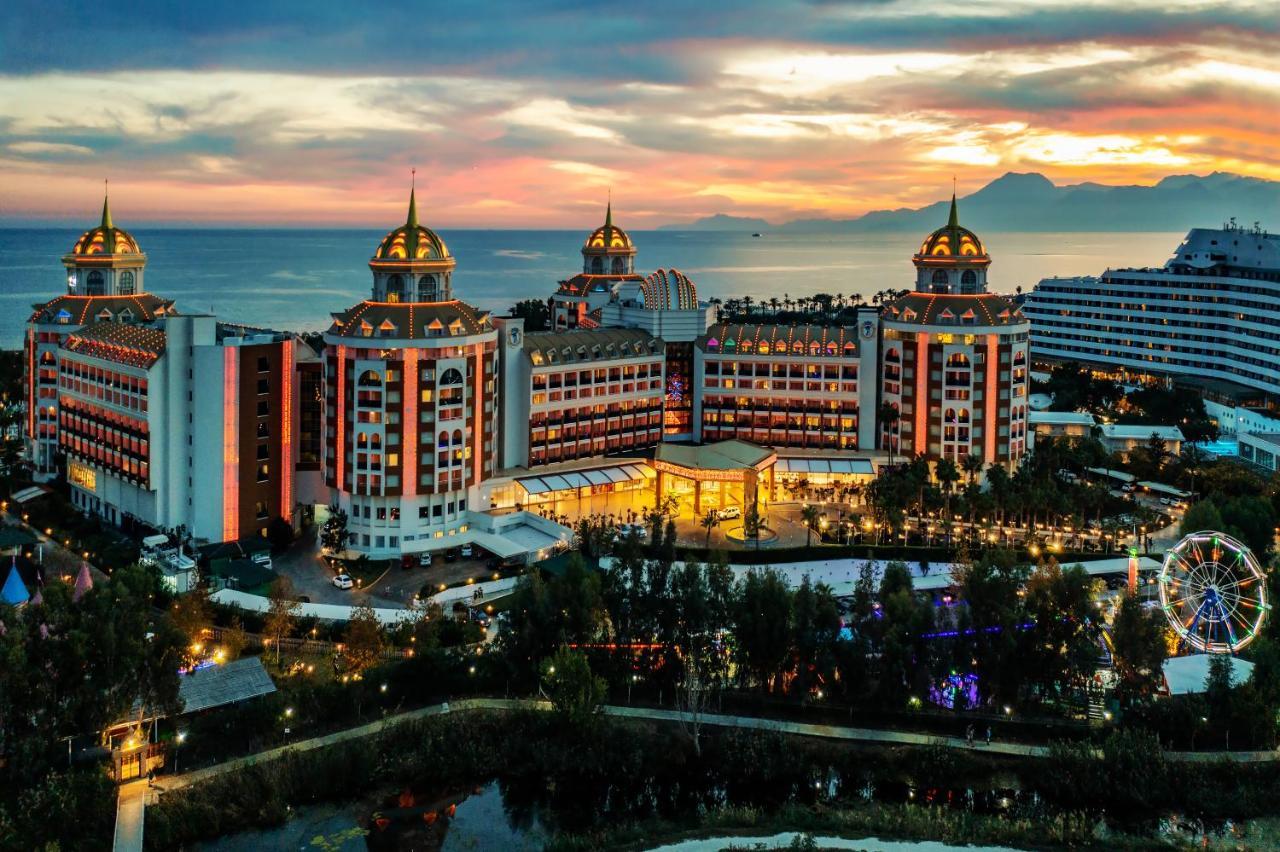 Delphin Be Grand Resort Анталия Екстериор снимка