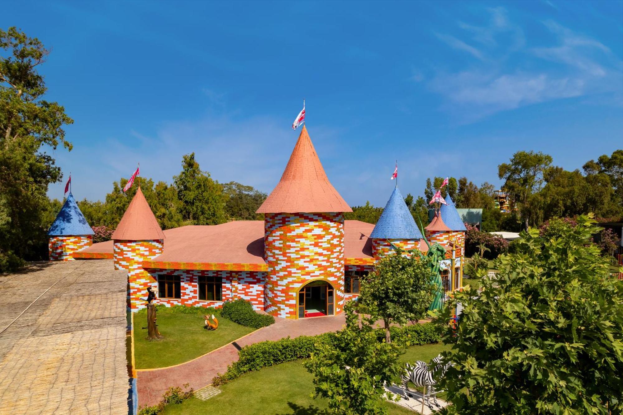 Delphin Be Grand Resort Анталия Екстериор снимка